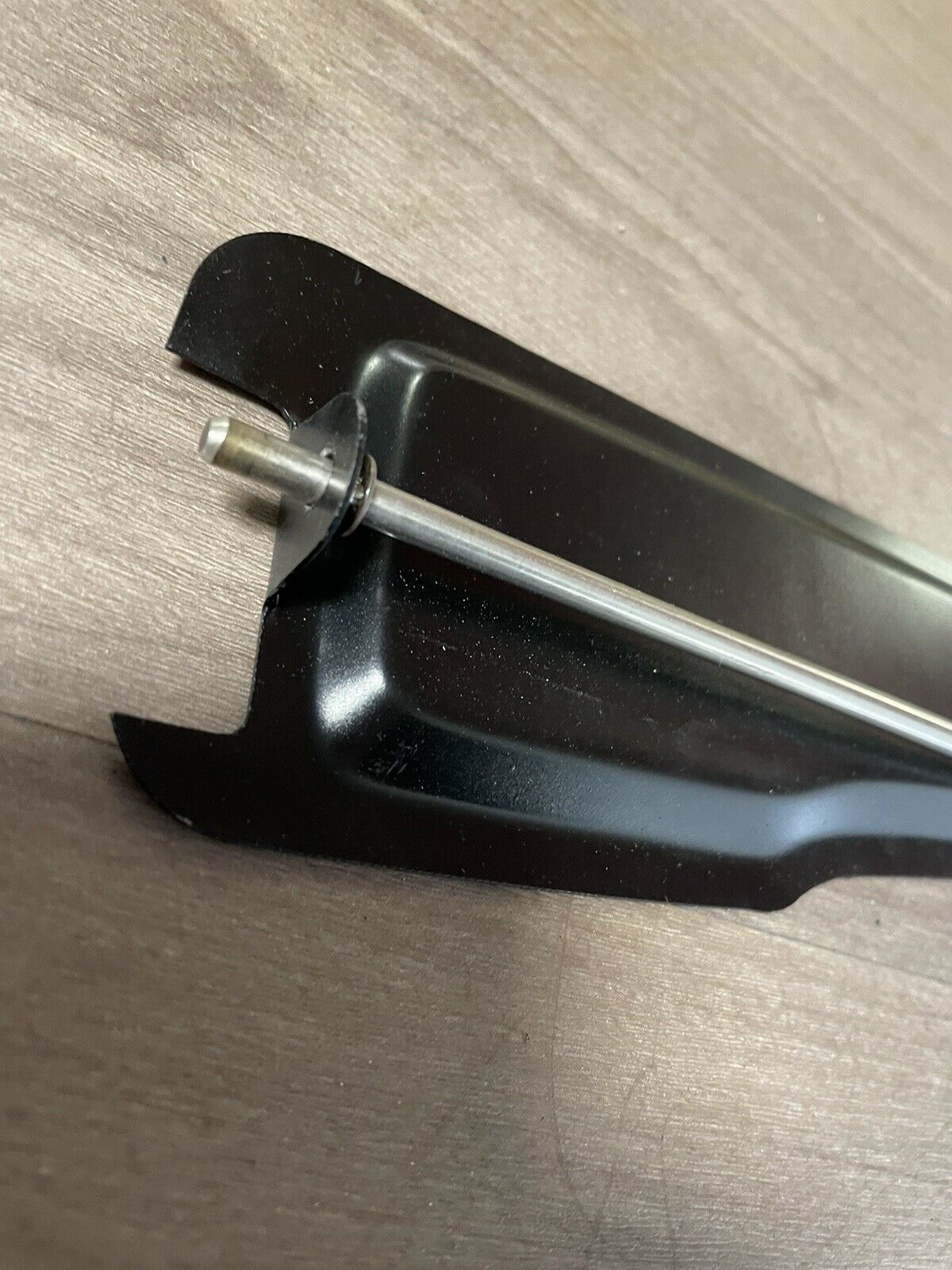 Boss 429 Mustang Hood Scoop flapper & rod hinge 1969 And 1970