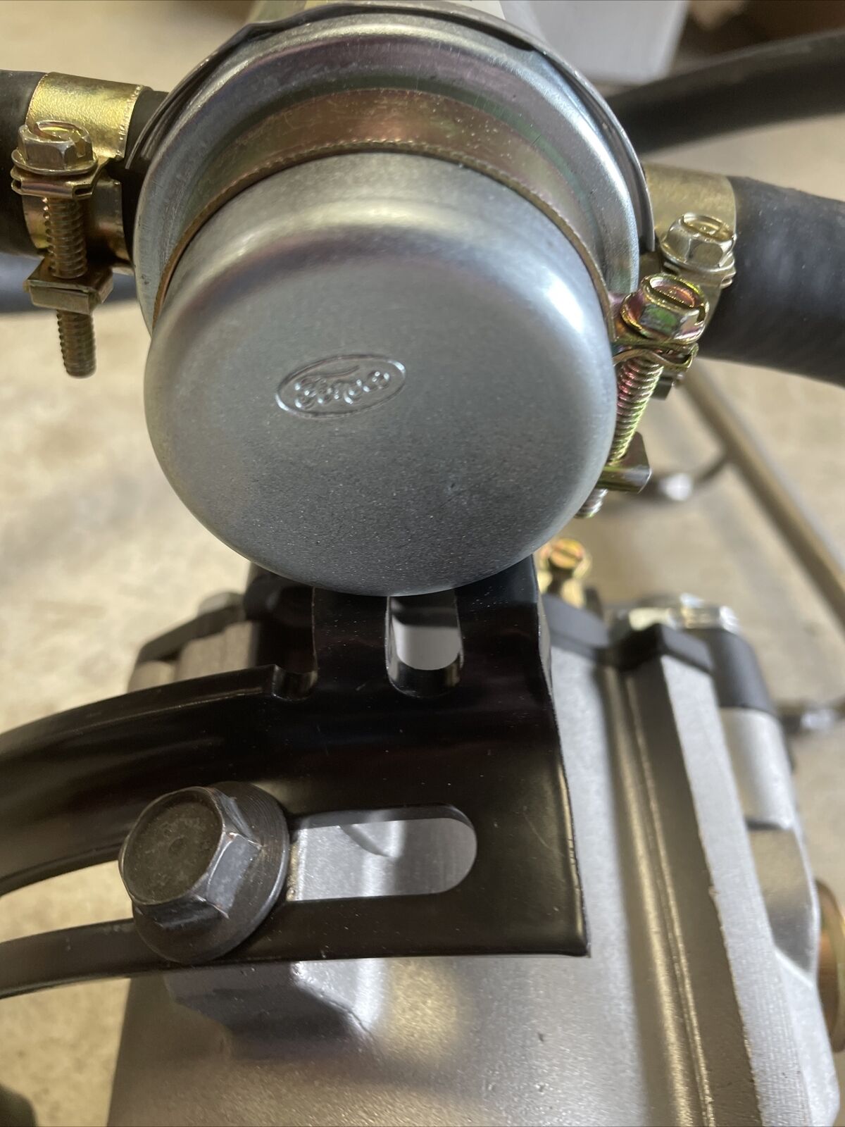 1969-1970 Boss 429 Mustang Smog Emission System Complete Pump, Hoses, Brackets